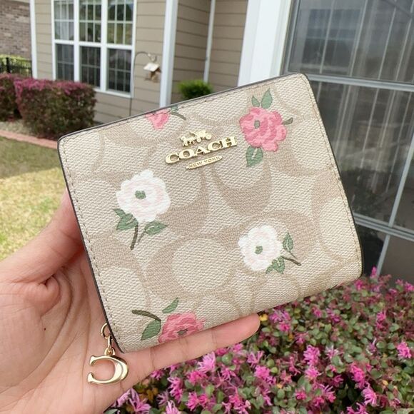 NWT Coach Snap Wallet In Signature Canvas With Floral Print - Picture 1 of 5